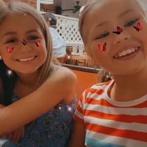 Meet your Posher, Ava